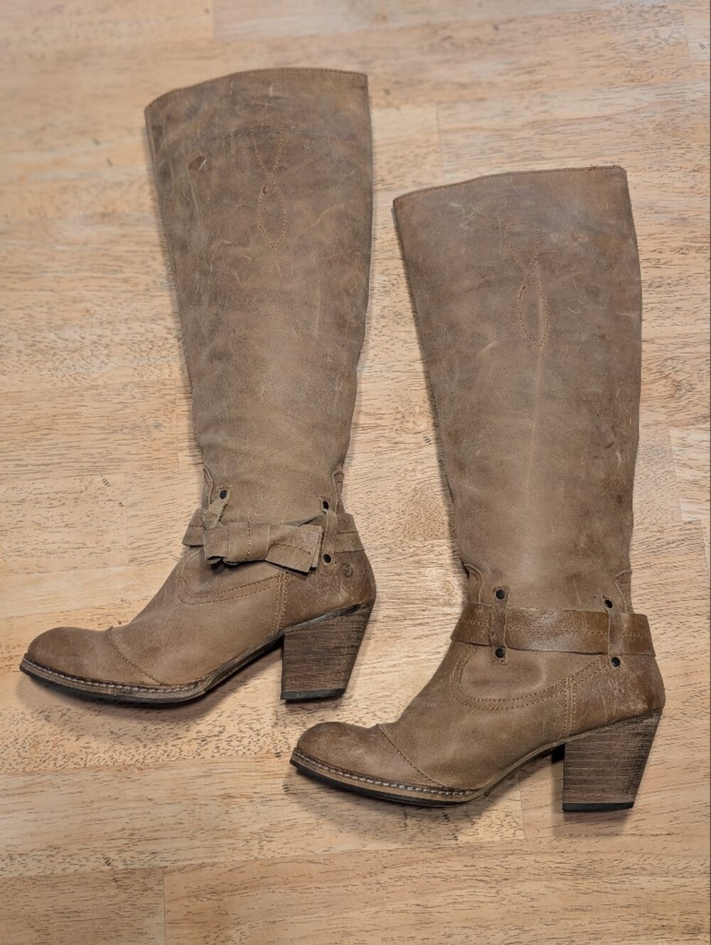 Women's Tan Heeled Sixtyseven Leather Boots Made In Spain. Size 37